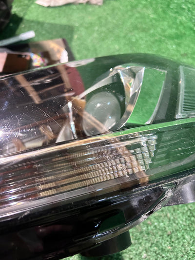 REFLEKTOR LEWY VW GOLF VII BI XENON