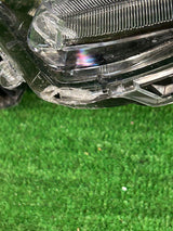 REFLEKTOR LEWY TOYOTA COROLLA E21 HB KOMBI nr:227