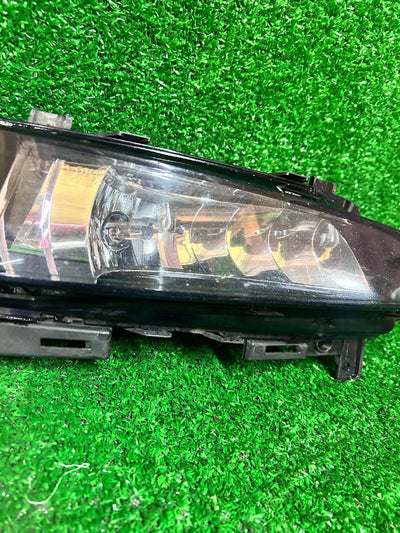 HALOGEN PRAWY SKODA SCALA