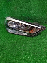 REFLEKTOR PRAWY HYUNDAI TUCSON III