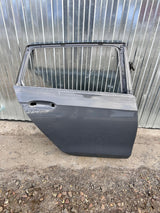 DRZWI TYLNE PRAWE VW GOLF VIII KOMBI nr.00