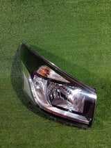 REFLEKTOR PRAWY PRZÓD RENAULT TRAFIC III VIVARO II 14- NR.858
