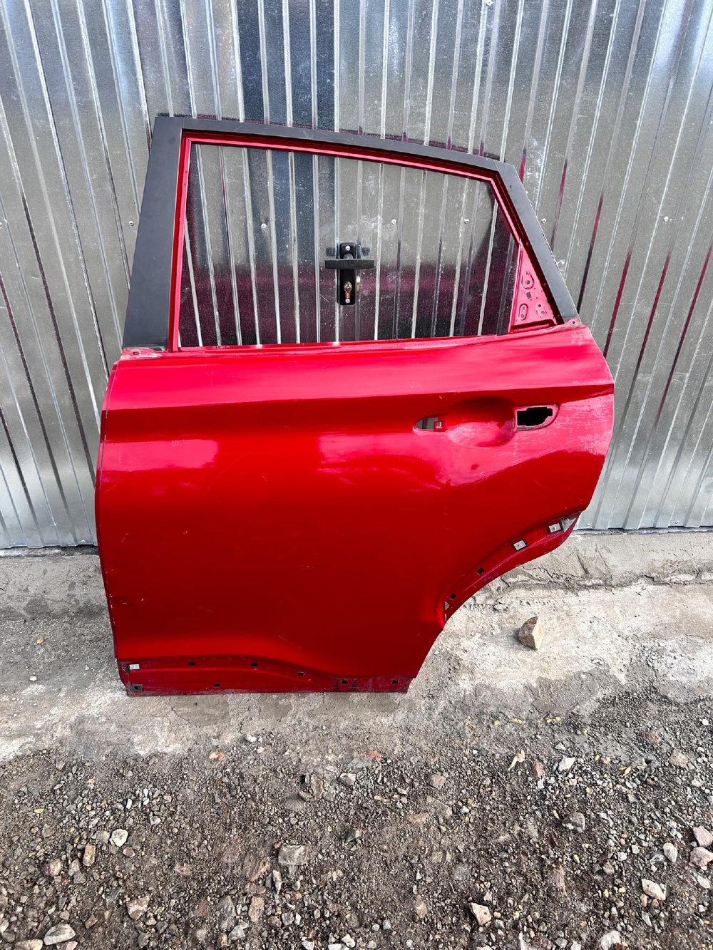 DRZWI TYLNE LEWE HYUNDAI KONA nr.00
