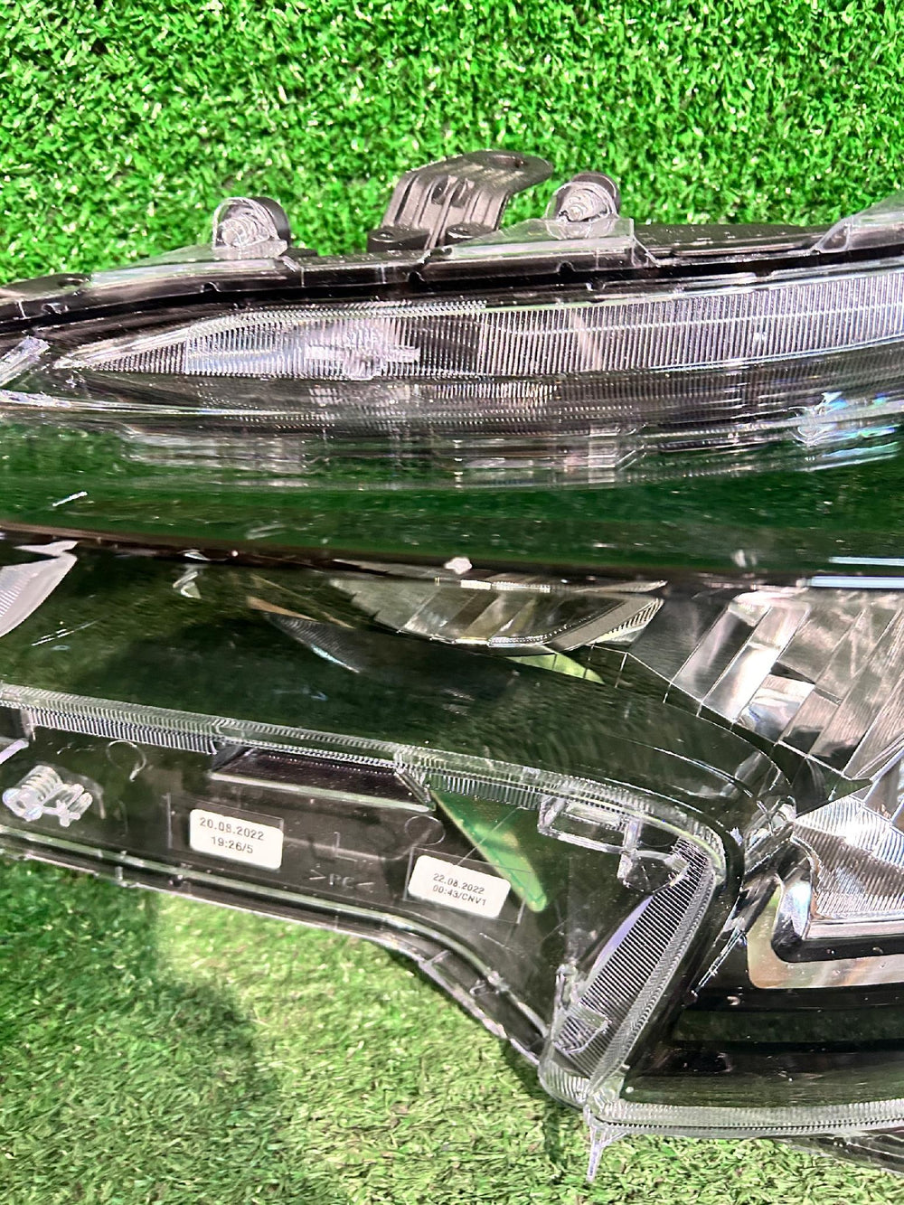 REFLEKTOR LEWY TOYOTA COROLLA E21 HB KOMBI FULL LED