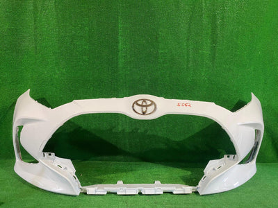 ZDERZAK PRZEDNI TOYOTA YARIS IV NR.5562