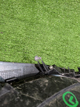KRATKA ZDERZAKA LEWA TOYOTA AURIS II LIFT NR.033