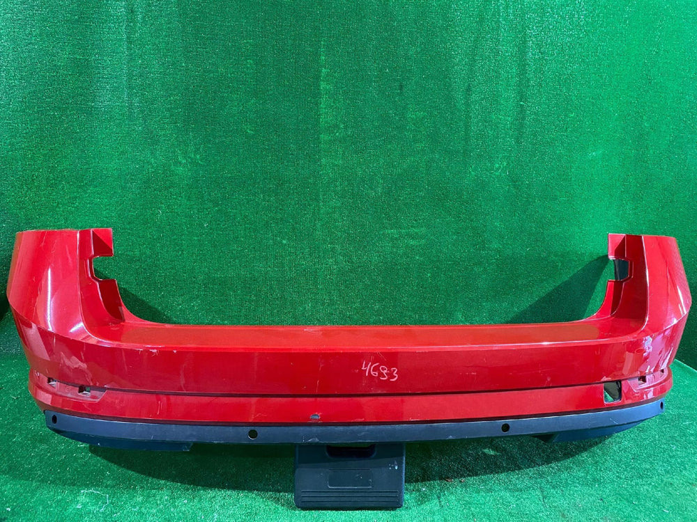 ZDERZAK TYLNY TYŁ SKODA SUPERB III KOMBI NR.4693