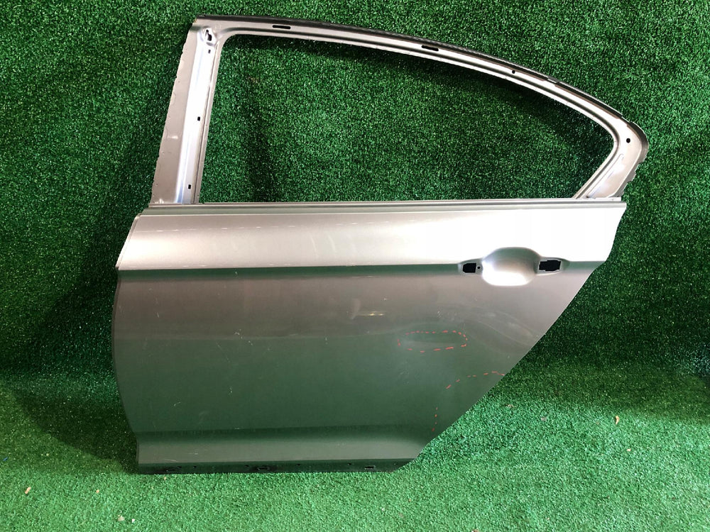 DRZWI TYLNE LEWE VW PASSAT B8 SEDAN