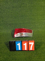 LAMPA TYŁ TYLNA PRAWA TOYOTA AVENSIS T27 KOMBI NR.117