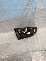 LAMPA PRAWA TYLNA W KLAPĘ HYUNDAI I30 III HB nr.00