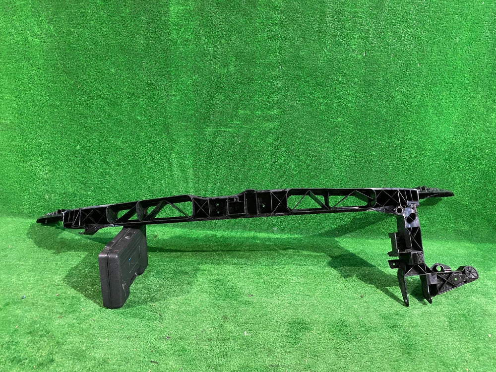 PAS PRZEDNI MERCEDES GLA GŁĄB W247 A2476208400