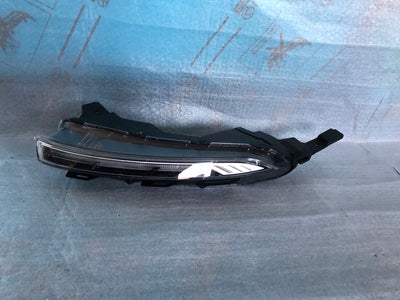 HALOGEN LEWY DRL LED HYUNDAI BAYON 3 PIN BEZ KIERUNKOWSKAZU nr.00