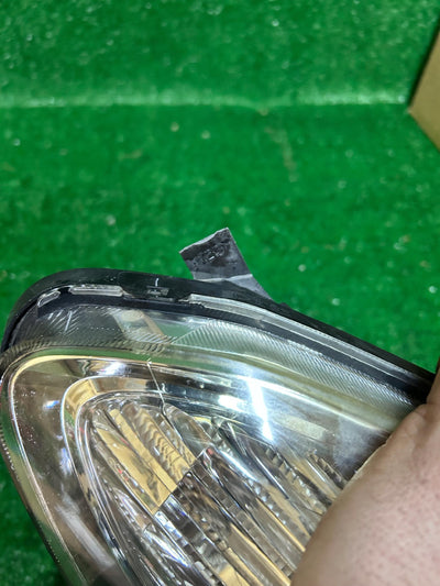 REFLEKTOR PRAWY TOYOTA COROLLA VERSO II LIFT