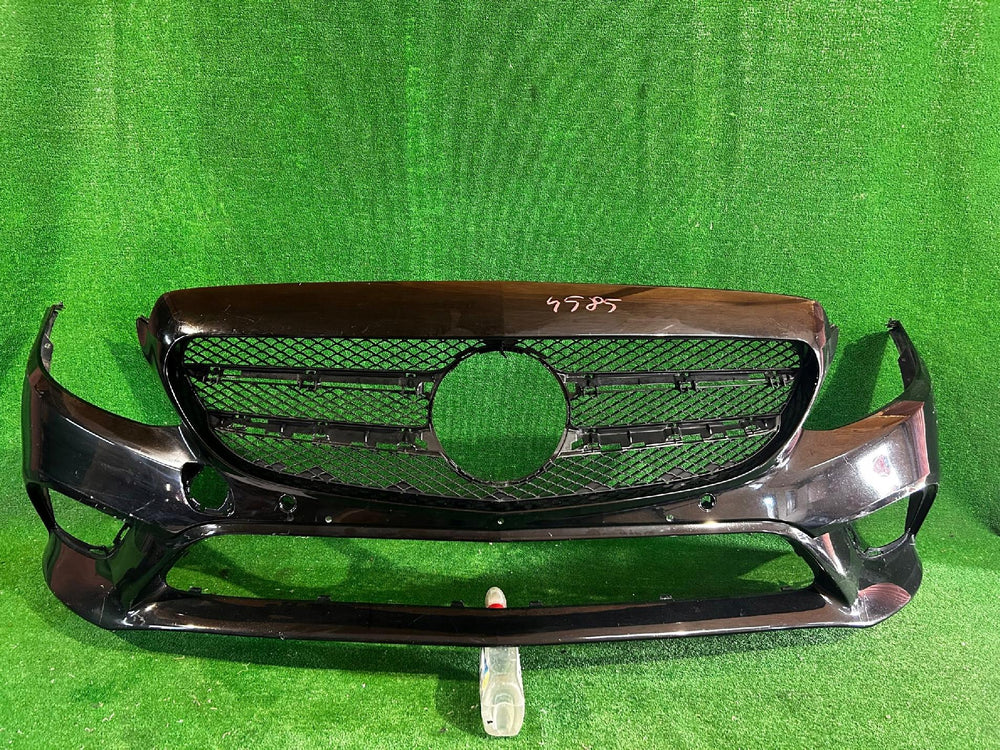 ZDERZAK PRZEDNI MERCEDES C-KLASA W205 LIFT NR.4585