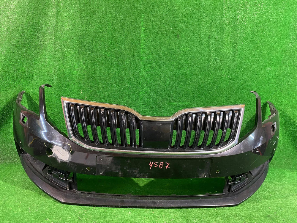 ZDERZAK PRZEDNI PRZÓD SKODA OCTAVIA III LIFT 17- NR.4587