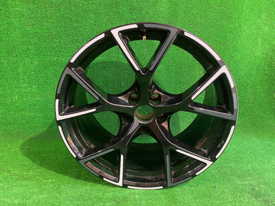 ALUFELGA AUDI RS3 8Y0 19” 9J ET25