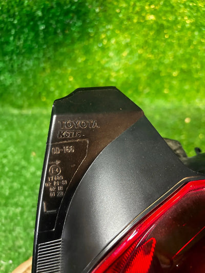 LAMPA TYŁ TYLNA PRAWA TOYOTA YARIA III LIFT 12-