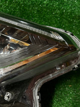 REFLEKTOR PRAWY HONDA CR-V V FULL LED 18-