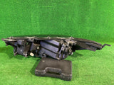 REFLEKTOR PRAWY LAMPA PRZEDNIA PRAWA TOYOTA YARIS IV 20-