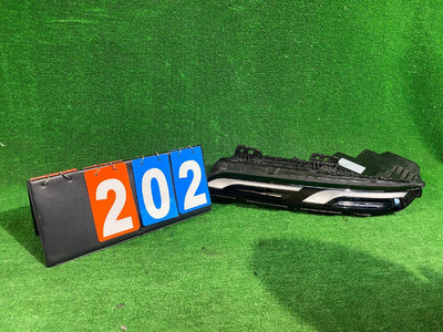 LAMPA DRL LED DO JAZDY DZIENNEJ LEWA BMW 7 G70