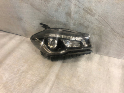 REFLEKTOR PRAWY LAMPA PRAWA SUZUKI SX4 S-CROSS FULL LED nr.031