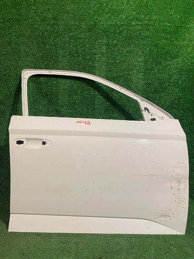 DRZWI PRAWE PRZEDNIE SKODA FABIA III