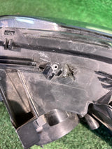 REFLEKTOR PRAWY PEUGEOT 2008 I LIFT