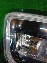 REFLEKTOR PRAWY PRZÓD RENAULT MASTER IV 19-24 LED NR.474