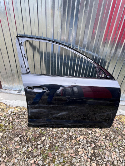 DRZWI PRZEDNIE PRAWE SKODA OCTAVIA III nr.00