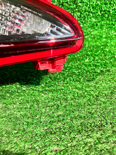 LAMPA TYLNA LEWA PRZECIWMGIELNA KIA SPORTAGE V 5 NR,00
