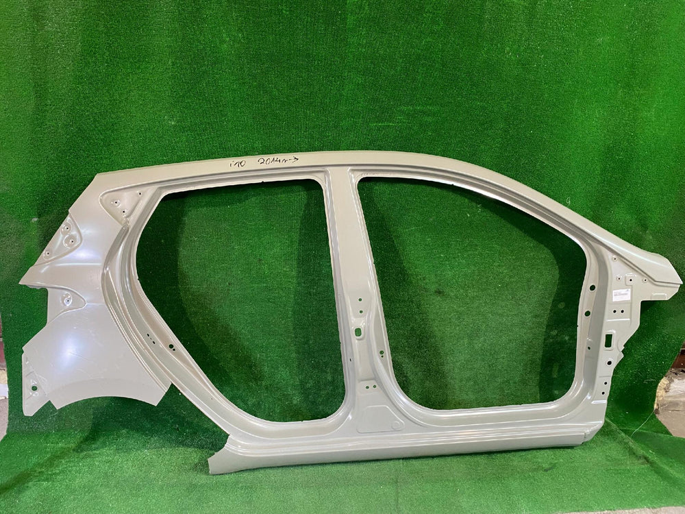 PRÓG SŁUPEK PRAWY HYUNDAI I10 II