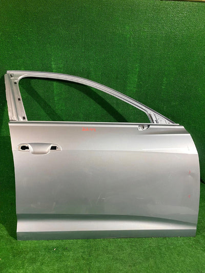 DRZWI PRZEDNIE PRAWE AUDI A6 C8 NR.2244