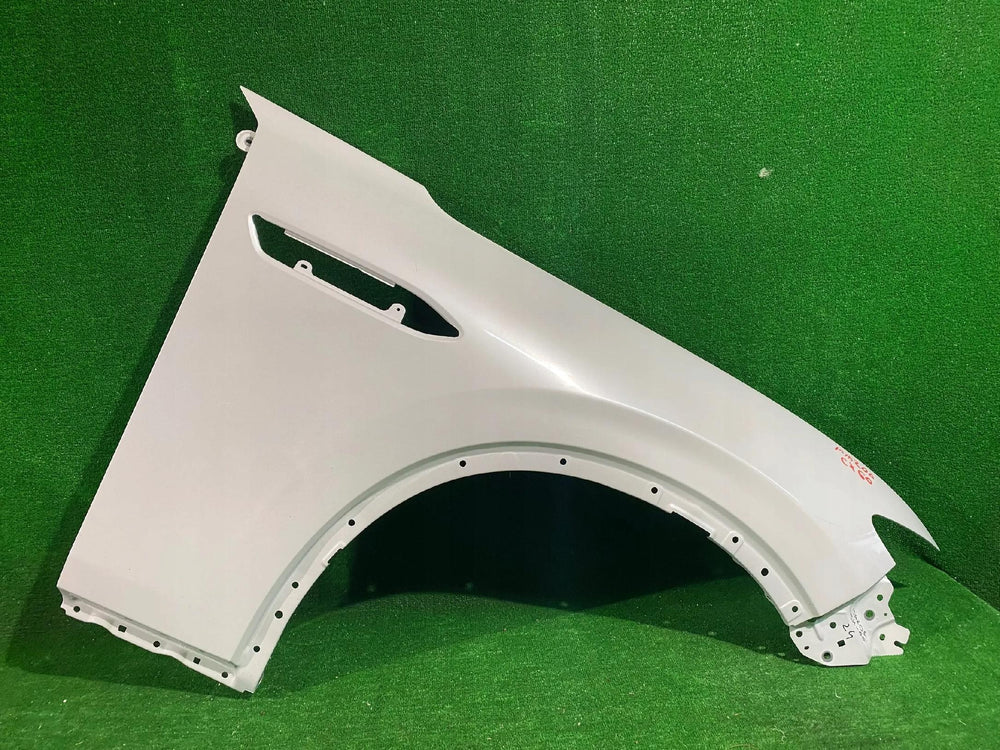 BŁOTNIK PRZEDNI PRAWY MAZDA CX-60 CX-80