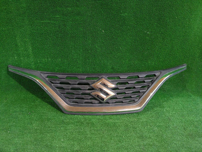 GRILL ATRAPA CHŁODNICY SUZUKI BALENO II