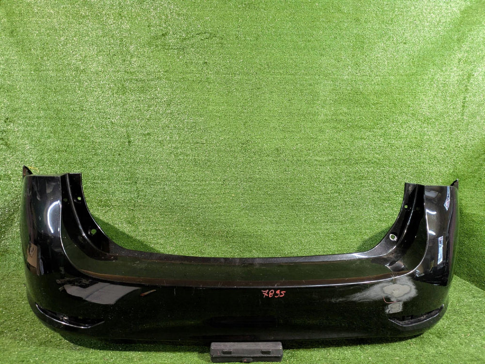 ZDERZAK TYLNY TYŁ TOYOTA AVENSIS T27 KOMBI LIFT 15- NR.7895