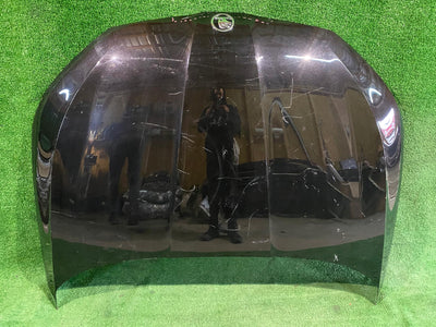 MASKA POKRYWA SILNIKA SKODA SCALA