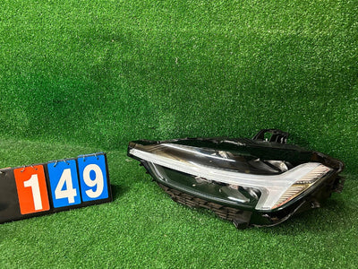 REFLEKTOR LEWY VOLVO XC60 II FULL LED nr:149
