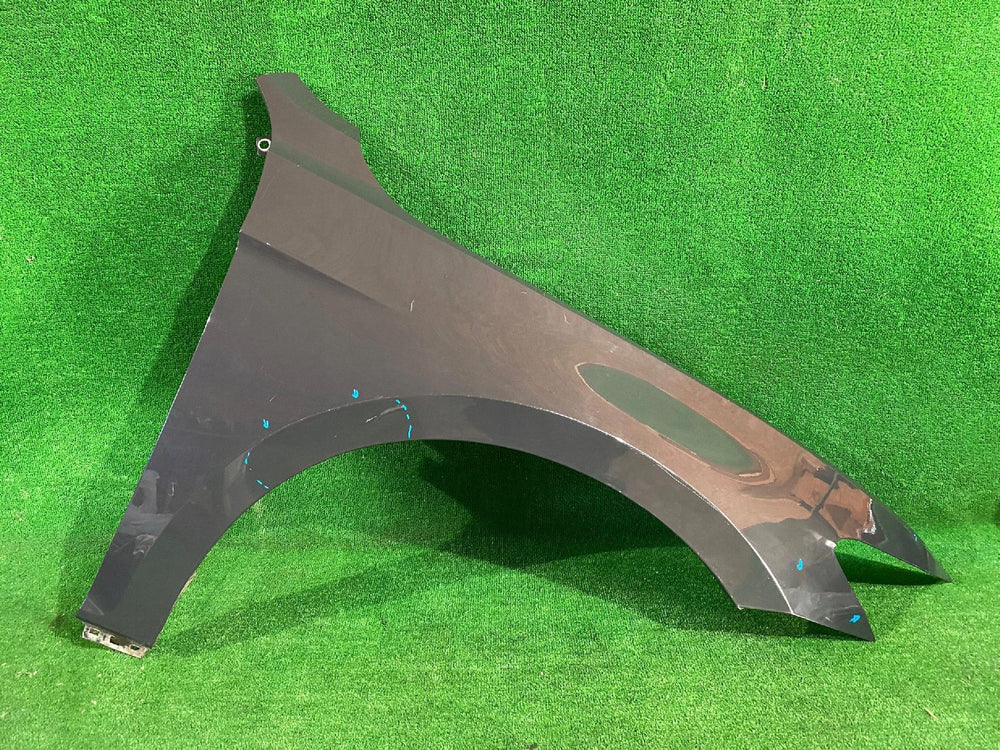 BŁOTNIK PRZEDNI PRAWY PRZÓD VW PASSAT B8