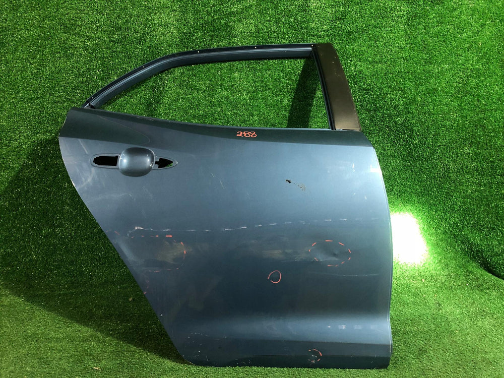 DRZWI PRAWE TYLNE TOYOTA COROLLA E21 HB