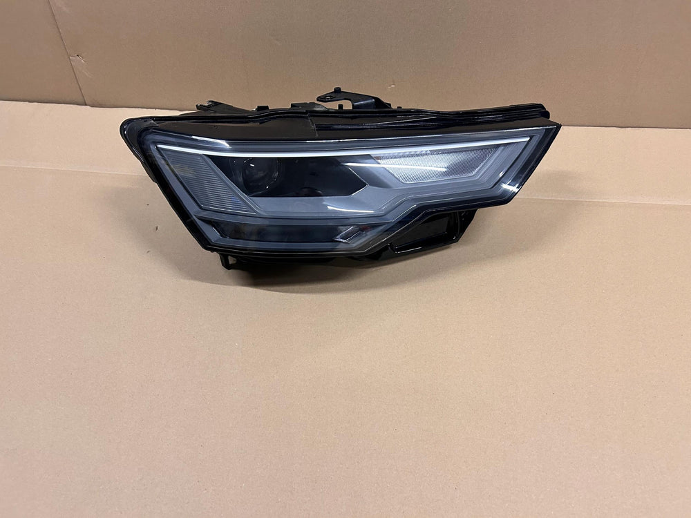 REFLEKTOR PRAWY AUDI A6 C8 FULL LED nr.000