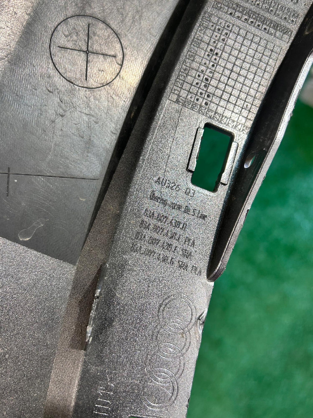 ZDERZAK PRZEDNI NAROŻNIK PRAWY AUDI Q3 83A S-LINE NR.0243