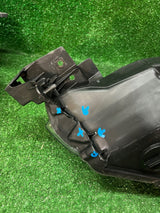 REFLEKTOR PRAWY MAZDA CX3 CX-3 D10E-51030 10 PIN