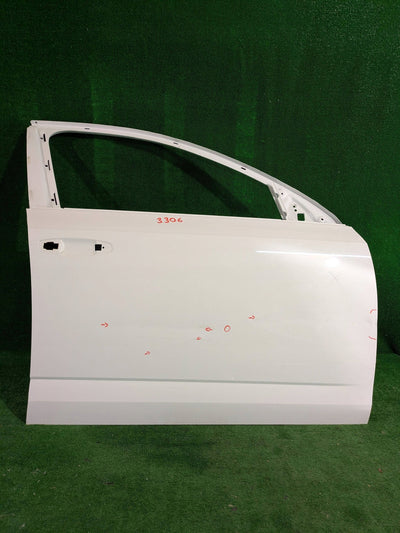 DRZWI PRZEDNIE PRAWE PRAWY PRZÓD SKODA OCTAVIA III 12- NR.3306