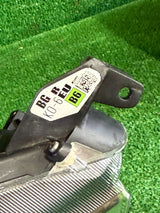 REFLEKTOR PRAWY TOYOTA YARIS IV nr:382