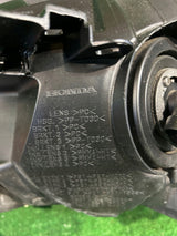 REFLEKTOR PRAWY HONDA CR-V IV LIFT XENON