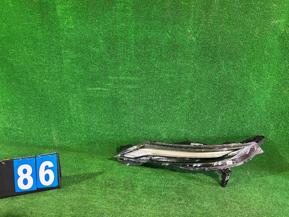 LAMPA DRL LEWY NISSAN JUKE II F16 nr:86