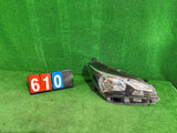 REFLEKTOR PRAWY TOYOTA YARIS III LIFT 17-