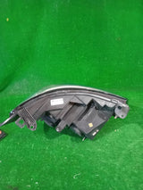 REFLEKTOR LEWY PRZÓD RENAULT MASTER IV 19-
