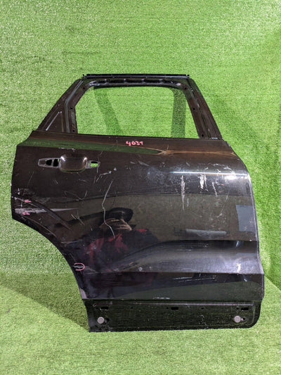 DRZWI TYLNE PRAWE PRAWY TYŁ VOLVO XC60 II NR.4031