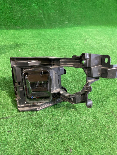 HALOGEN LEWY LAMPA PRZECIWMGIELNA LEWA LEXUS RX V 22-